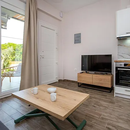 Ethra T * Skala Rachoni (Thasos)